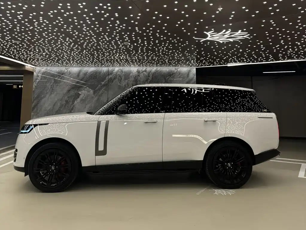 Range Rover 2023 3.0 L6 360PS Grand Edition купить на сайте DeffCars