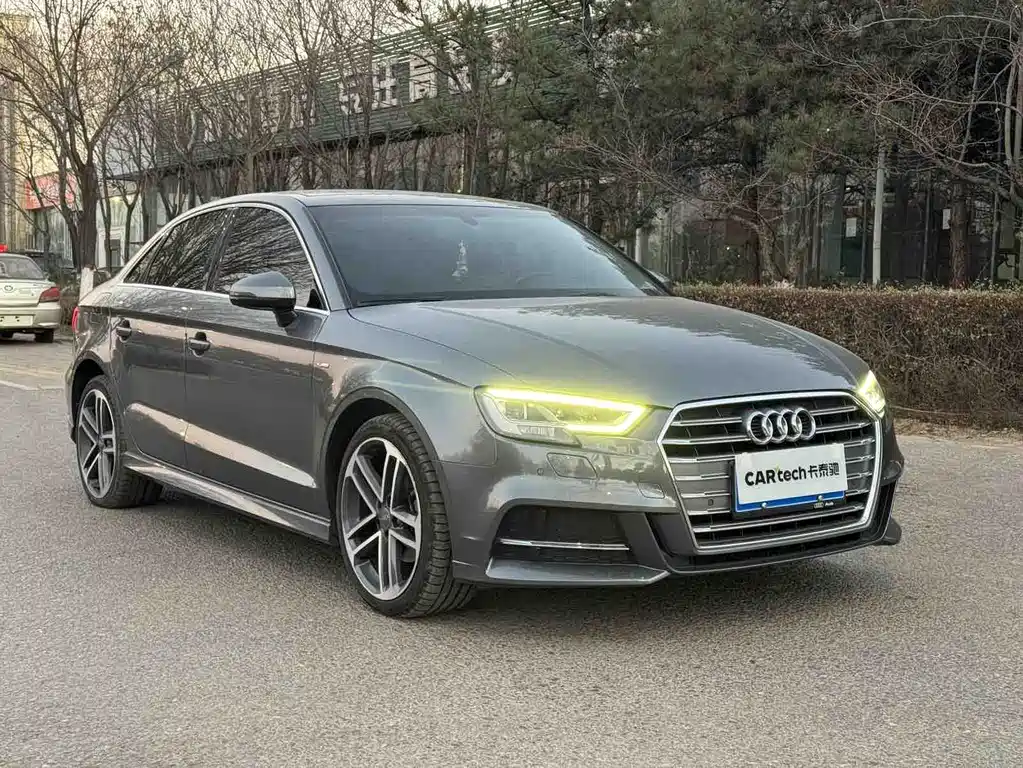 Audi A3 2020 Limousine 35 TFSI Fashion Type National V купить на сайте DeffCars