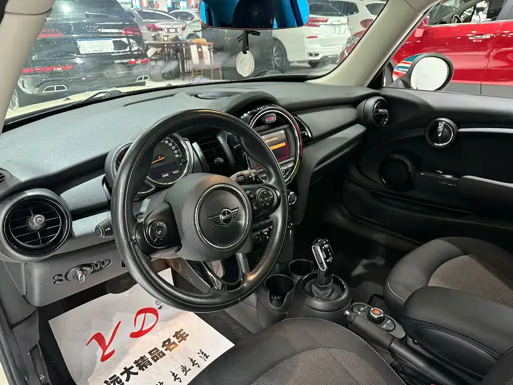 MINI 2018 1.5T ONE купить на сайте DeffCars