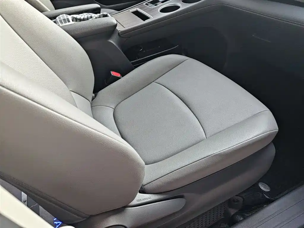 Grevia 2023 2.5L Hybrid Luxury Edition купить на сайте DeffCars