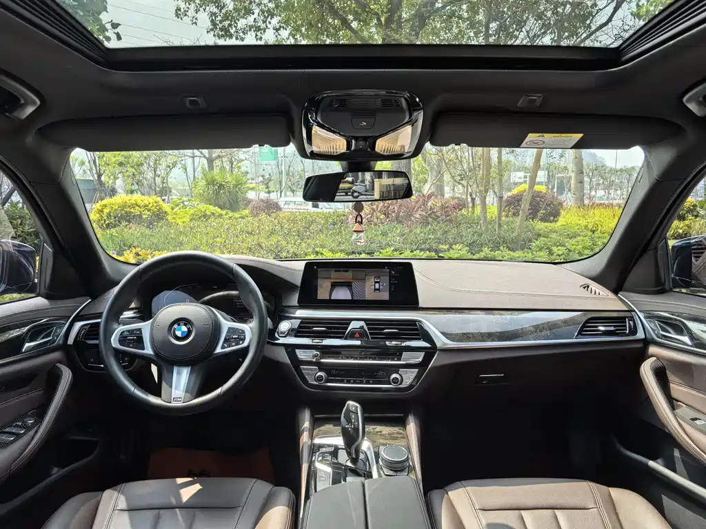BMW 5 Series 2020 525Li M Sports Package купить на сайте DeffCars