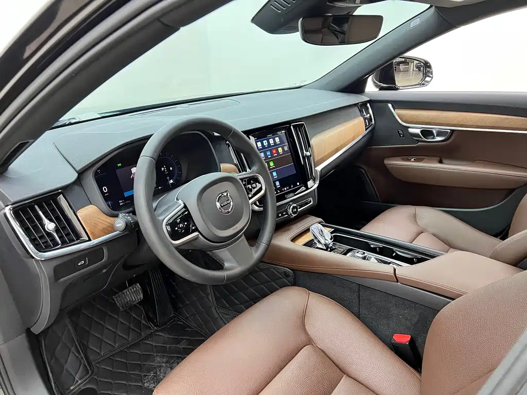 Volvo S90 2024 B5 Zhiyi Luxury Edition купить на сайте DeffCars