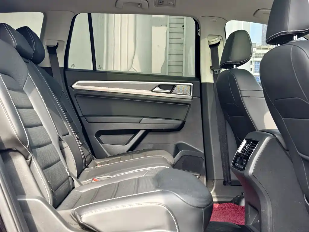 Touron 2020 facelift 380TSI four-wheel drive luxury version купить на сайте DeffCars