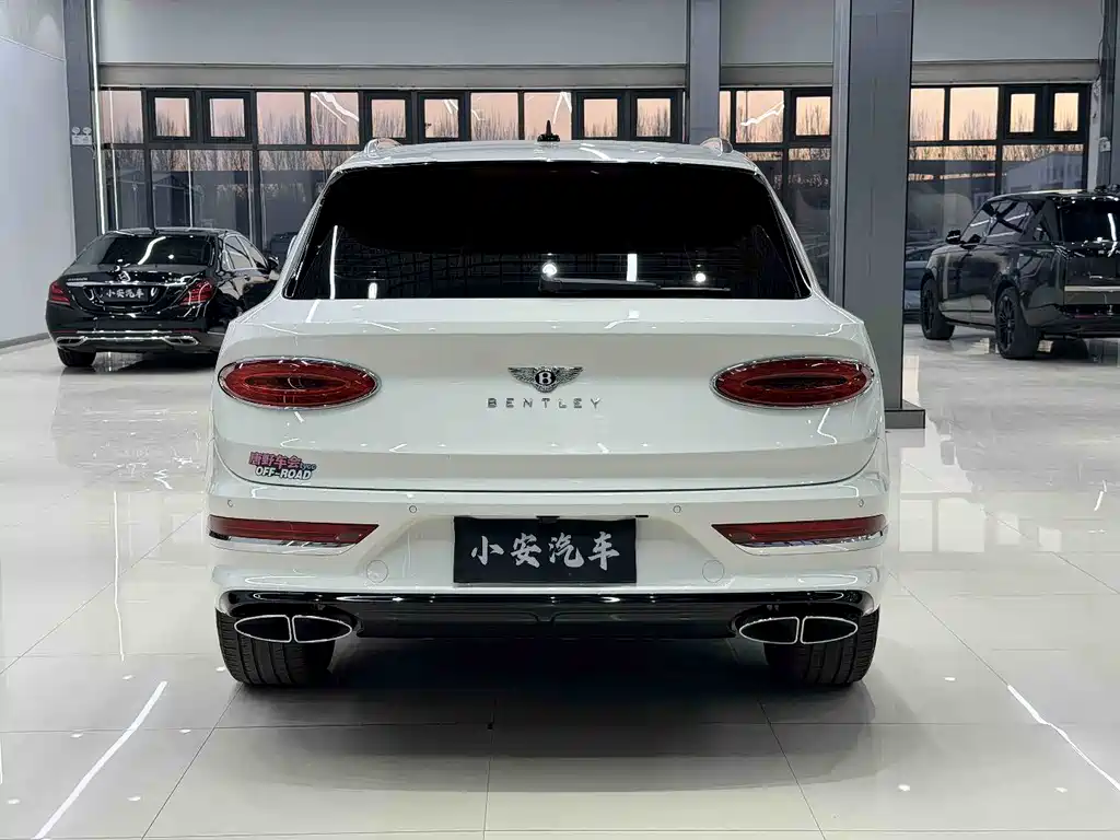 Bentayga 2021 4.0T V8 купить на сайте DeffCars