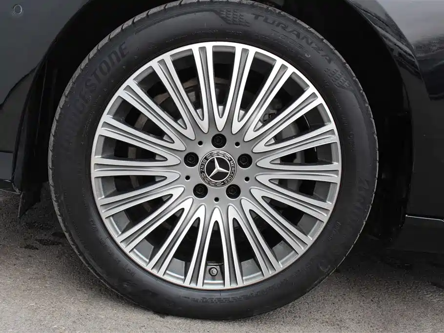 Mercedes-Benz E-Class 2023 facelift E 260 L купить на сайте DeffCars