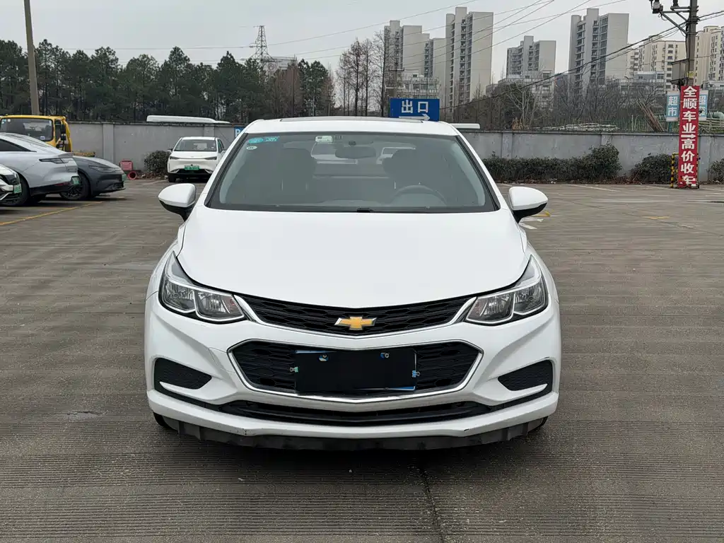 Cruze 2018 320 Automatic Pioneer Sunroof Edition купить на сайте DeffCars