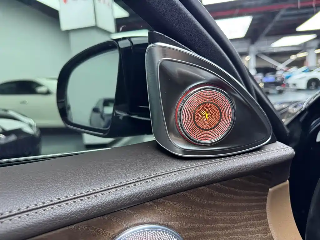 Mercedes-Benz E-Class 2022 E 300 L Luxury Model купить на сайте DeffCars