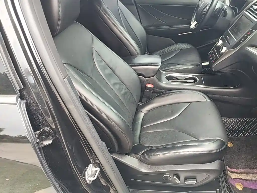 Lincoln MKC 2014 2.0T 2WD Zunya Edition купить на сайте DeffCars