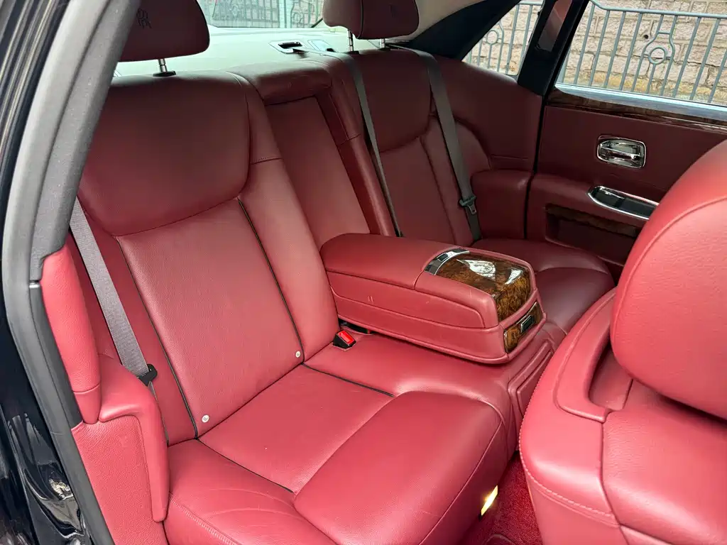 Ghost 2015 Series II Standard Edition купить на сайте DeffCars