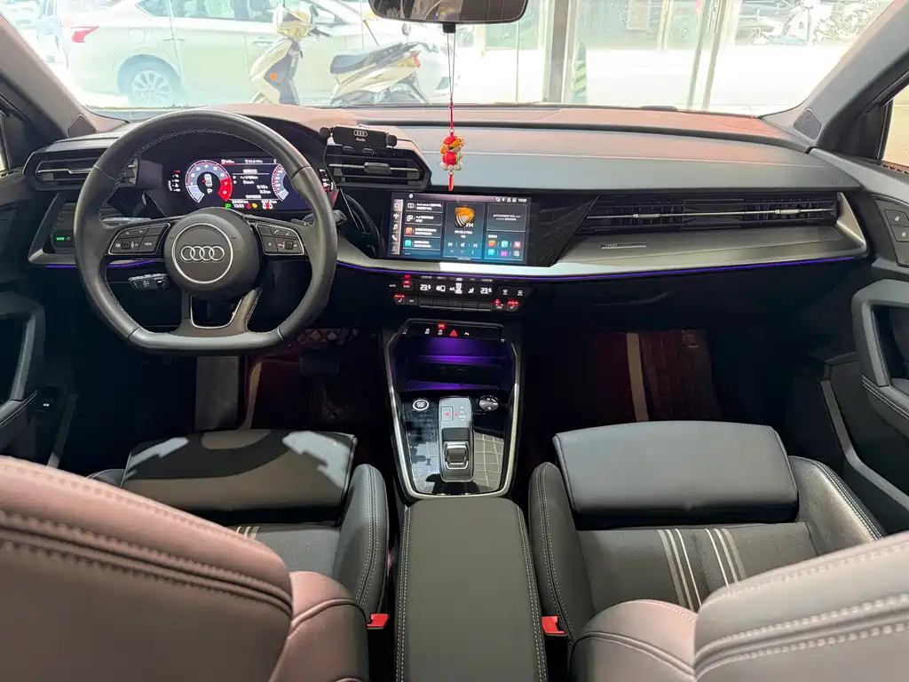Audi A3 2023 A3L Limousine 35 TFSI Fashionable and Sporty купить на сайте DeffCars