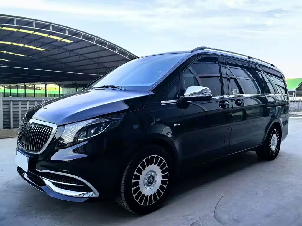 Mercedes-Benz V-Class 2018 V 260 Pilot Edition National VI купить на сайте DeffCars