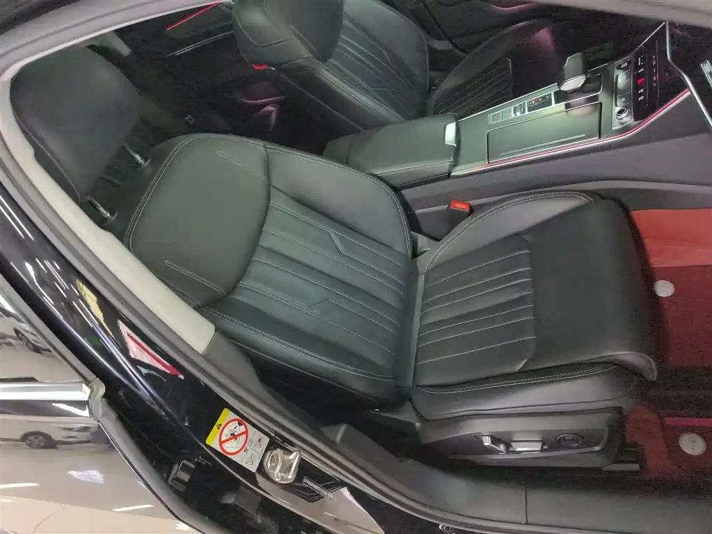 Audi A6L 2023 facelift 45 TFSI premium model купить на сайте DeffCars
