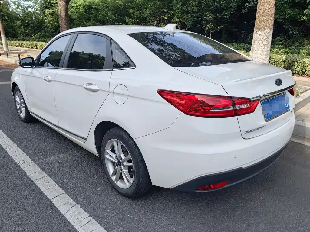 Forex 2019 facelift 1.5L automatic enjoyment type National V купить на сайте DeffCars