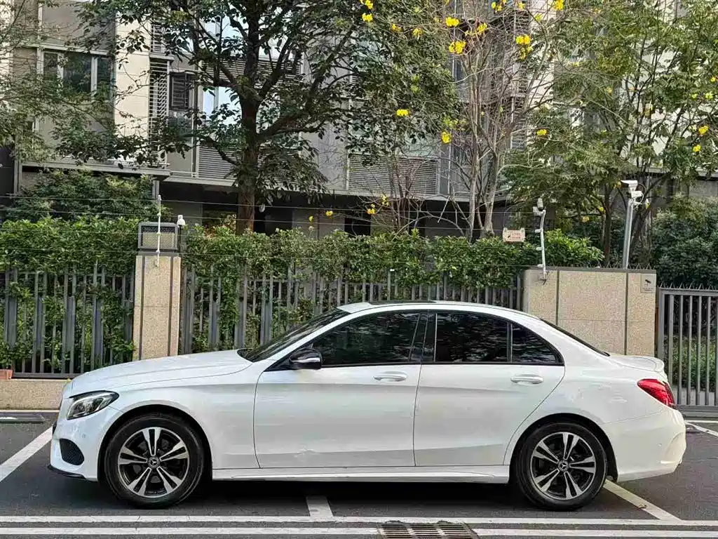 Mercedes-Benz C-Class 2017 facelift C 200 sports version купить на сайте DeffCars