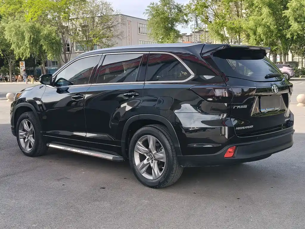Highlander 2018 2.0T four-wheel drive luxury version 7 seats National V купить на сайте DeffCars