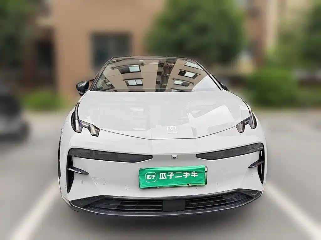 Jikrypton X 2023 rear-wheel drive YOU version 4 seats купить на сайте DeffCars