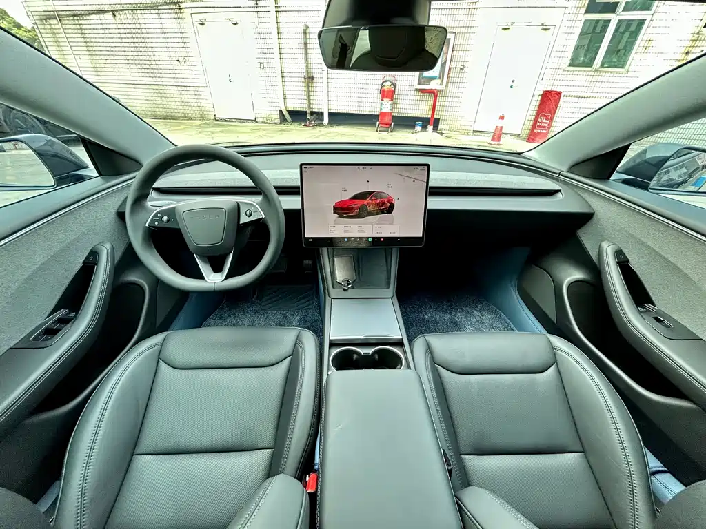 Model 3 2025 facelift rear-wheel drive version купить на сайте DeffCars