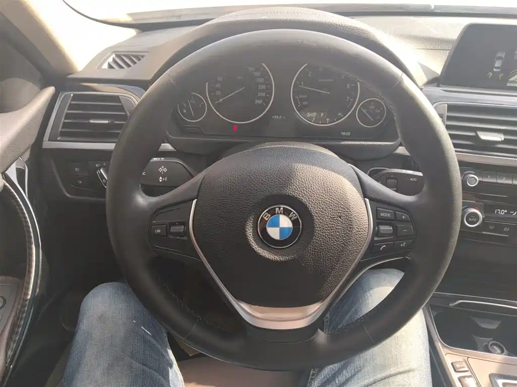 BMW 3 Series 2018 320Li Fashion Model купить на сайте DeffCars