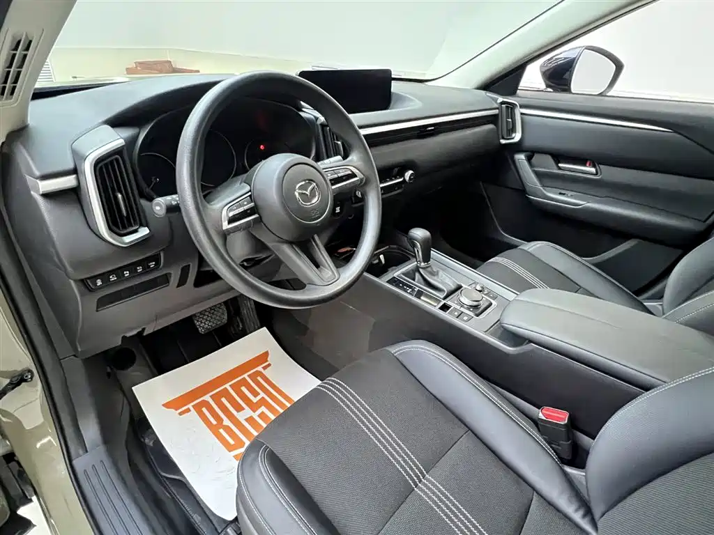 Mazda CX-50 2023 2.0L Leading Edition купить на сайте DeffCars