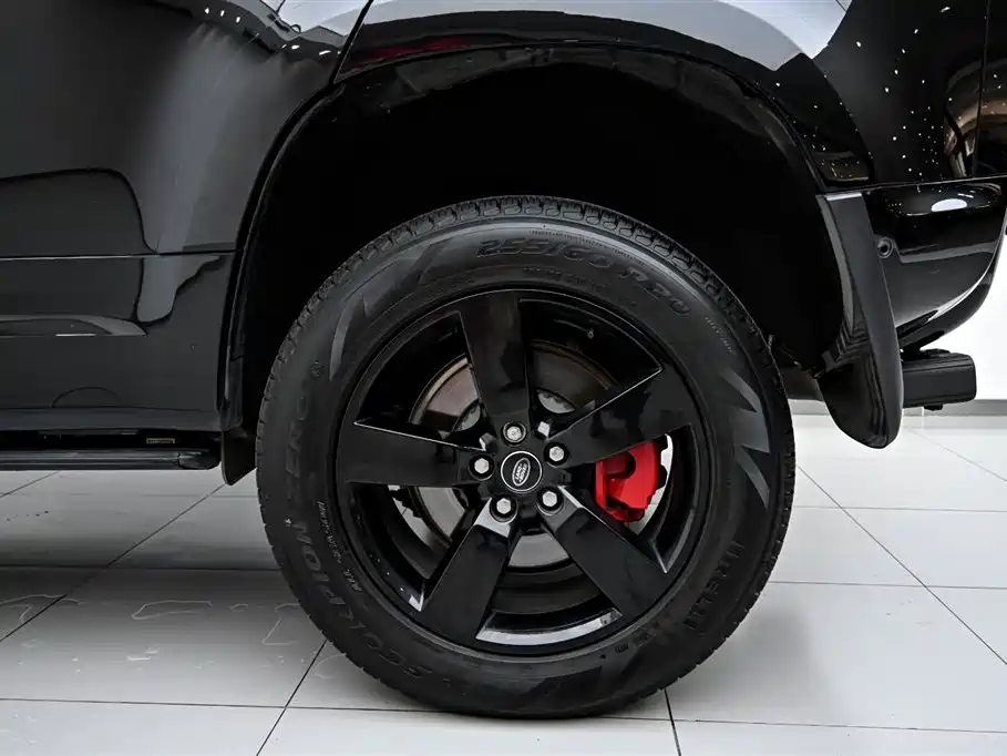 Land Rover Defender 2024 110 3.0T P400 X-DYNAMIC HSE купить на сайте DeffCars