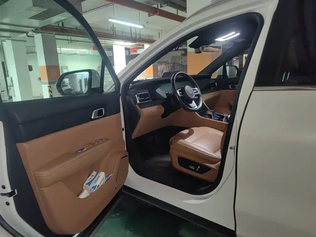 Ideal ONE 2021 extended range 6-seater version купить на сайте DeffCars