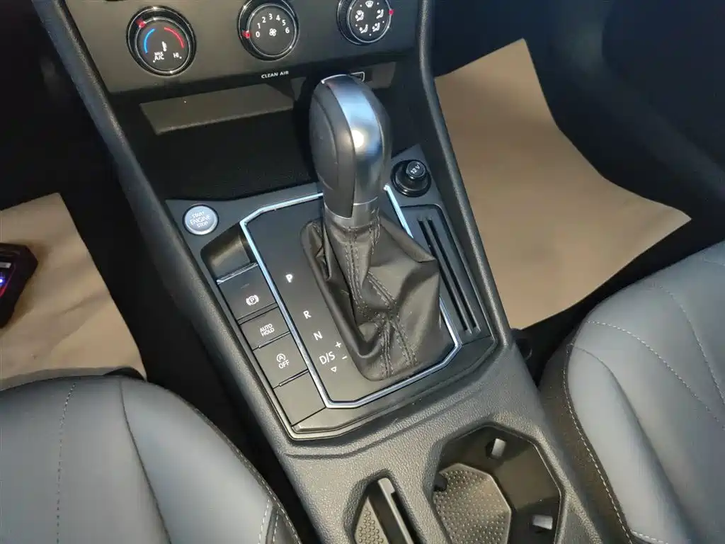 Lavida 2023 facelift 1.5L automatic starry sky 5 million version купить на сайте DeffCars
