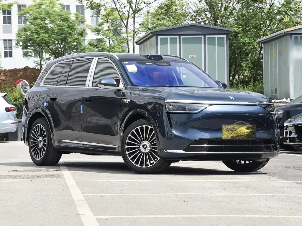 Wenjie M8 2025 extended range Max+ version 53.4kWh 6-seater version купить на сайте DeffCars