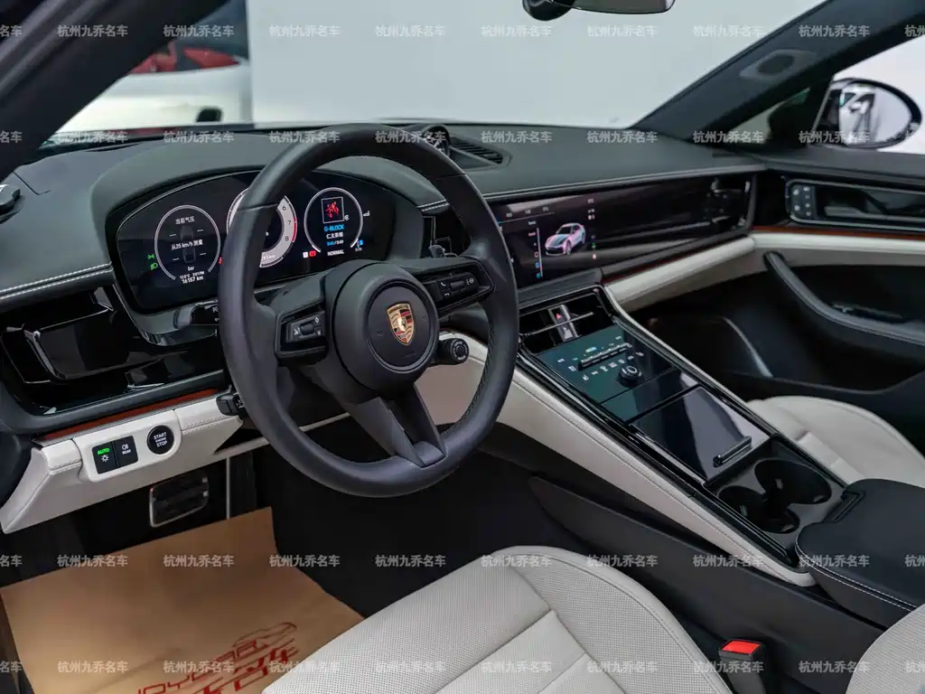 Panamera 2024 Panamera 4 Executive Extended Edition 2.9T купить на сайте DeffCars