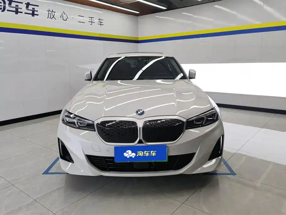 BMW i3 2025 eDrive 35 L купить на сайте DeffCars