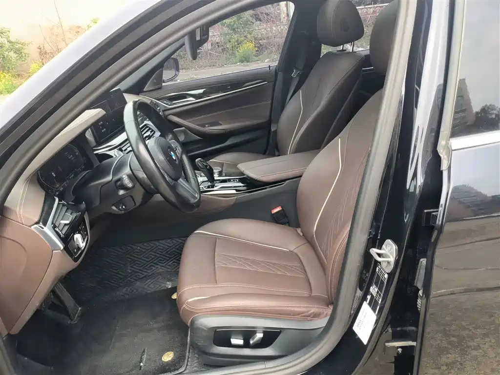 BMW 5 Series 2022 facelift 2 525Li M sports package купить на сайте DeffCars