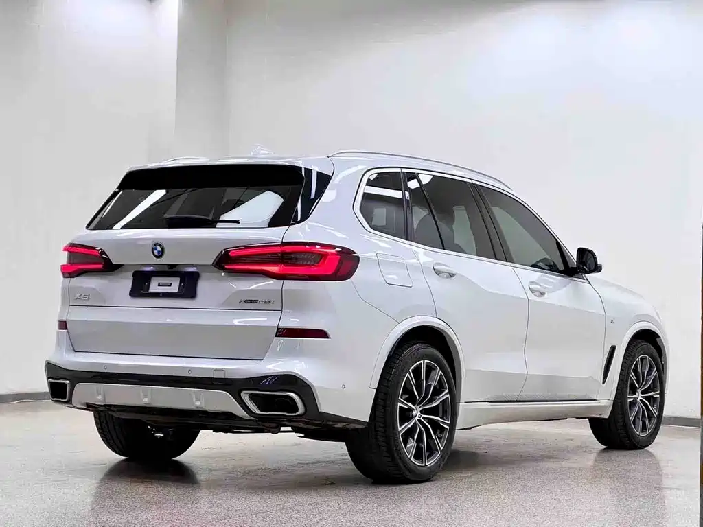 BMW X5 imported 2021 xDrive40i M sports package купить на сайте DeffCars
