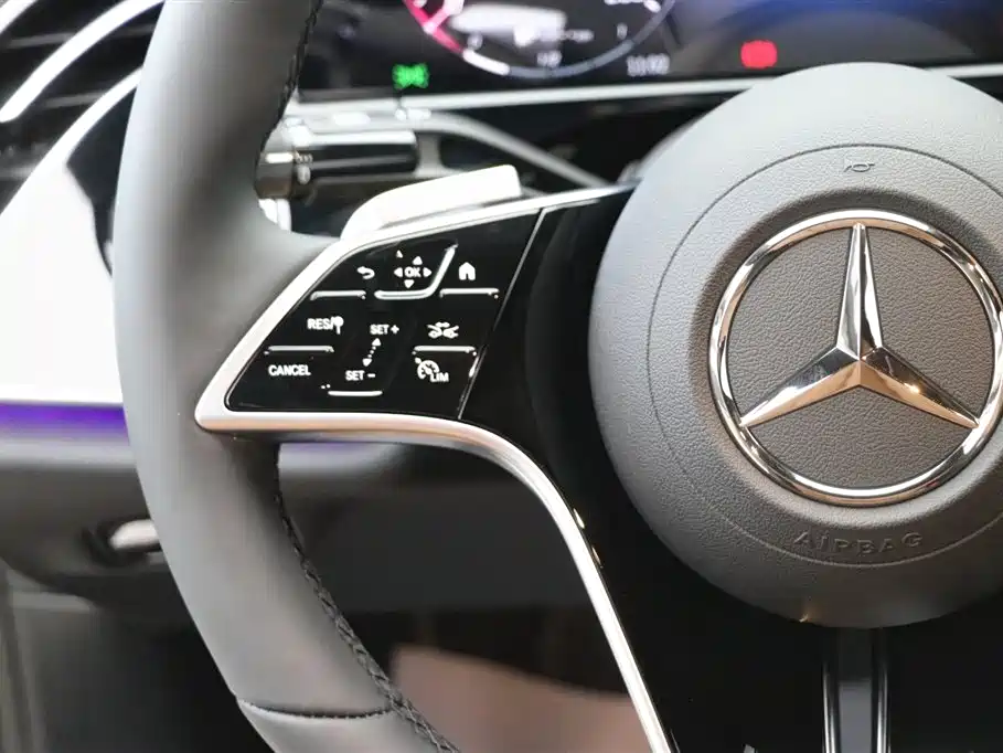 Mercedes-Benz E-Class 2026 E 300 L Luxury Model купить на сайте DeffCars