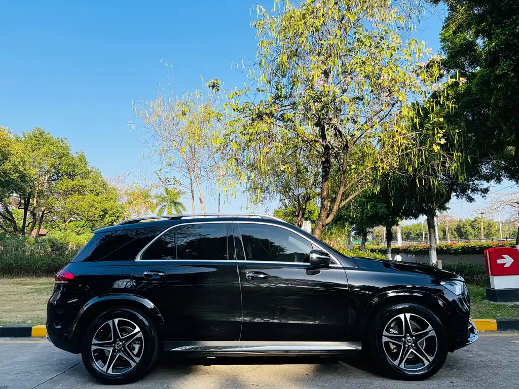 Mercedes-Benz GLE 2021 GLE 350 4MATIC Fashion Model купить на сайте DeffCars