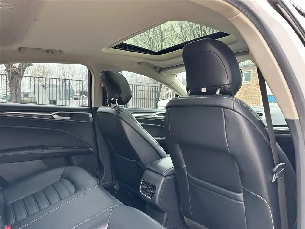 Mondeo 2020 EcoBoost 180 Fashion Model купить на сайте DeffCars