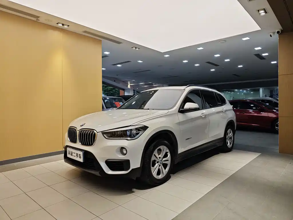 BMW X1 2016 sDrive18Li Exclusive Model купить на сайте DeffCars