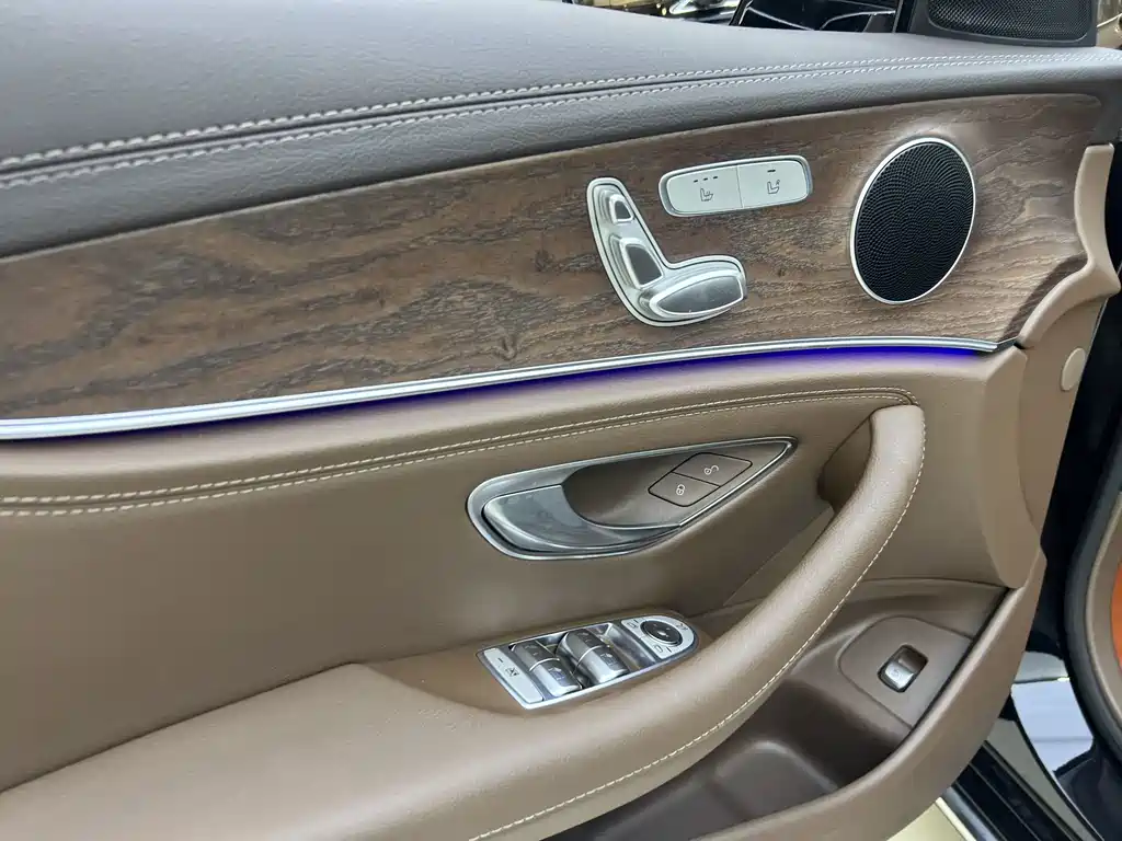 Mercedes E-Class 2022 E 260 L Sports 4MATIC купить на сайте DeffCars