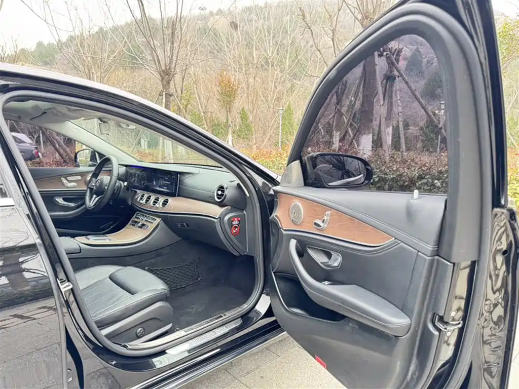 Mercedes-Benz E-Class 2020 E 260 L купить на сайте DeffCars
