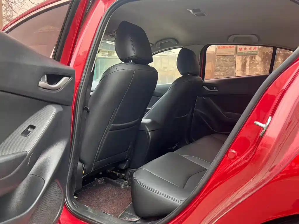 Mazda3 Angkesela 2017 Sedan 1.5L Automatic Comfort Type National VI купить на сайте DeffCars