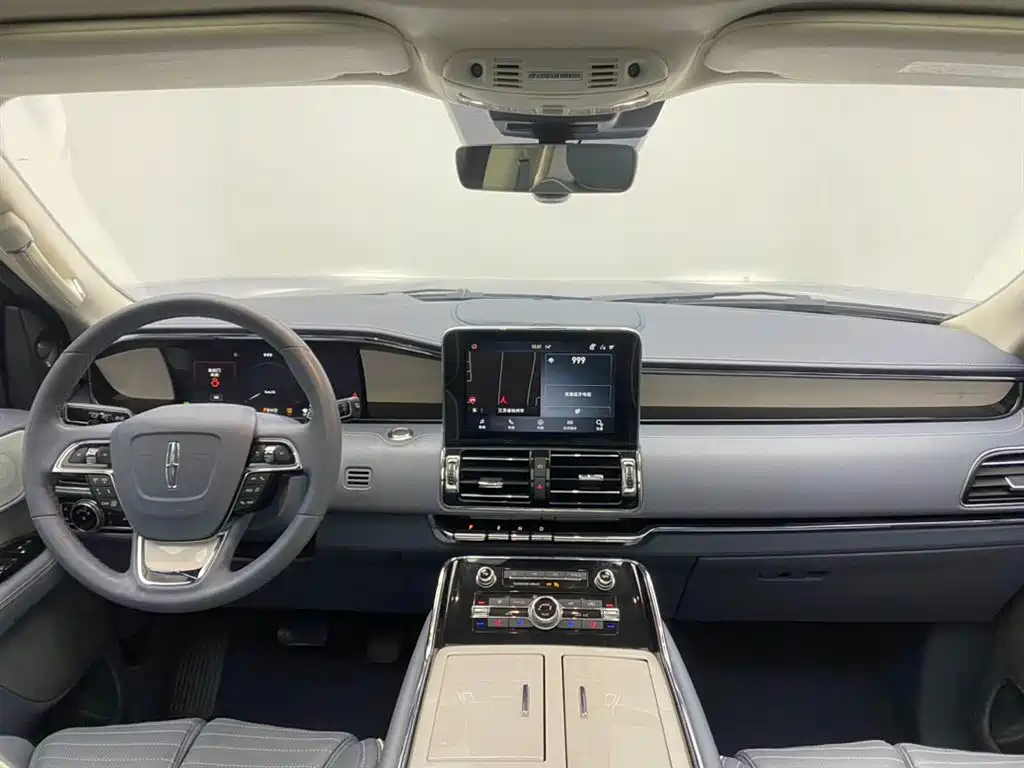 Navigator 2020 3.5T President Series купить на сайте DeffCars