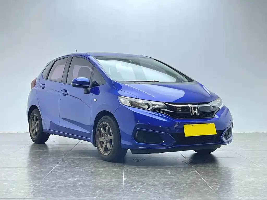 Fit 2018 1.5L CVT Comfort Edition купить на сайте DeffCars