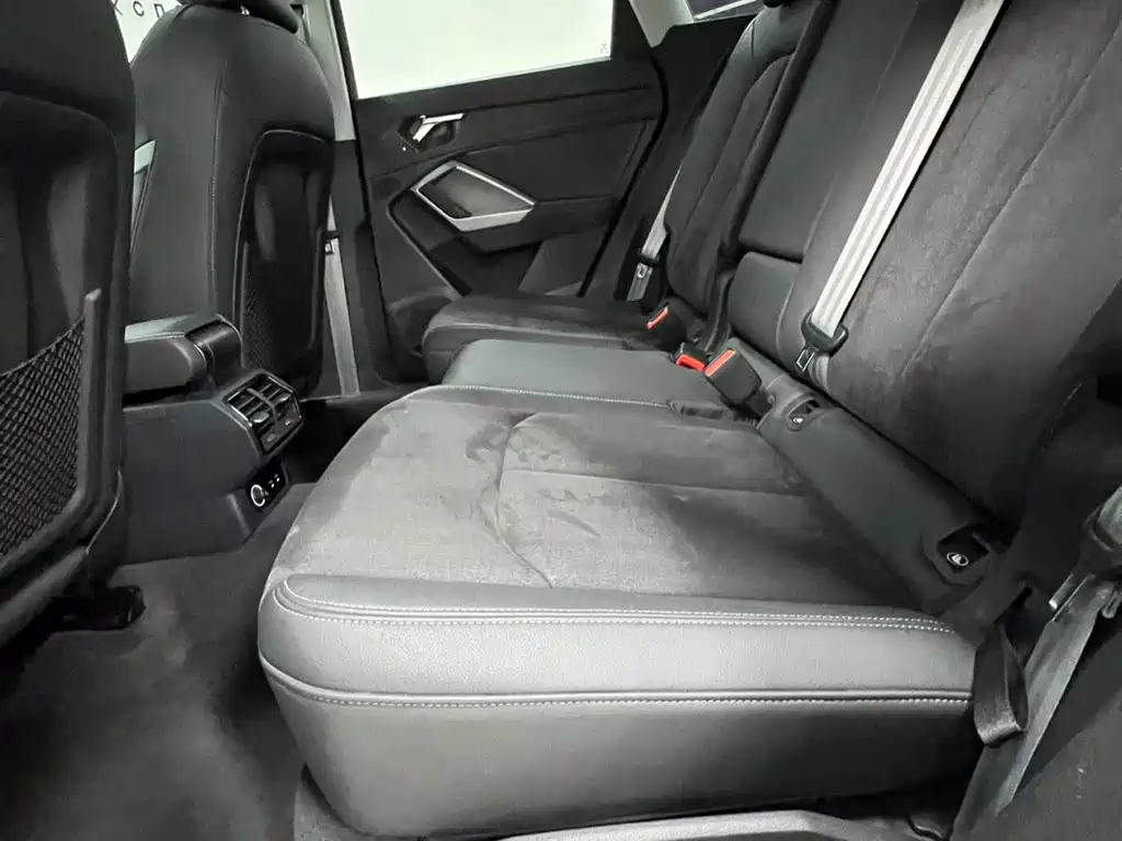 Audi Q3 2022 35 TFSI Fashionable and Dynamic купить на сайте DeffCars