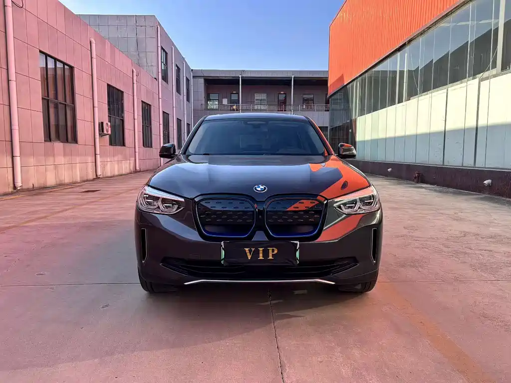 BMW iX3 2021 innovative model купить на сайте DeffCars