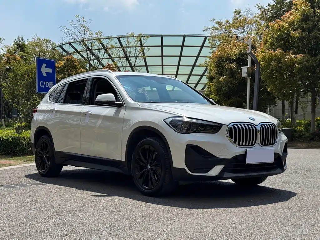 BMW X1 2020 sDrive20Li Fashion Model купить на сайте DeffCars