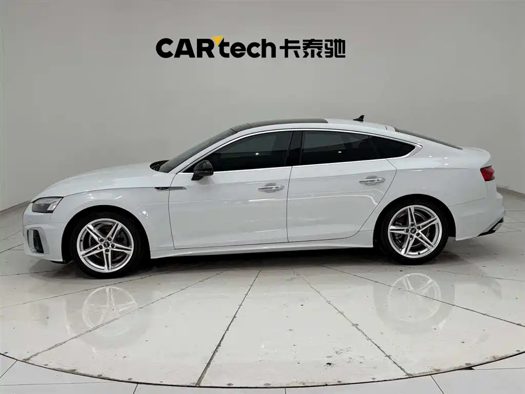 Audi A5 imported 2023 Sportback 40 TFSI fashionable and dynamic купить на сайте DeffCars
