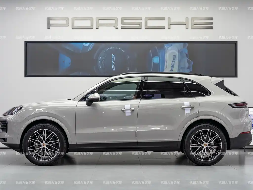 Cayenne 2025 Cayenne 3.0T Dream Edition купить на сайте DeffCars