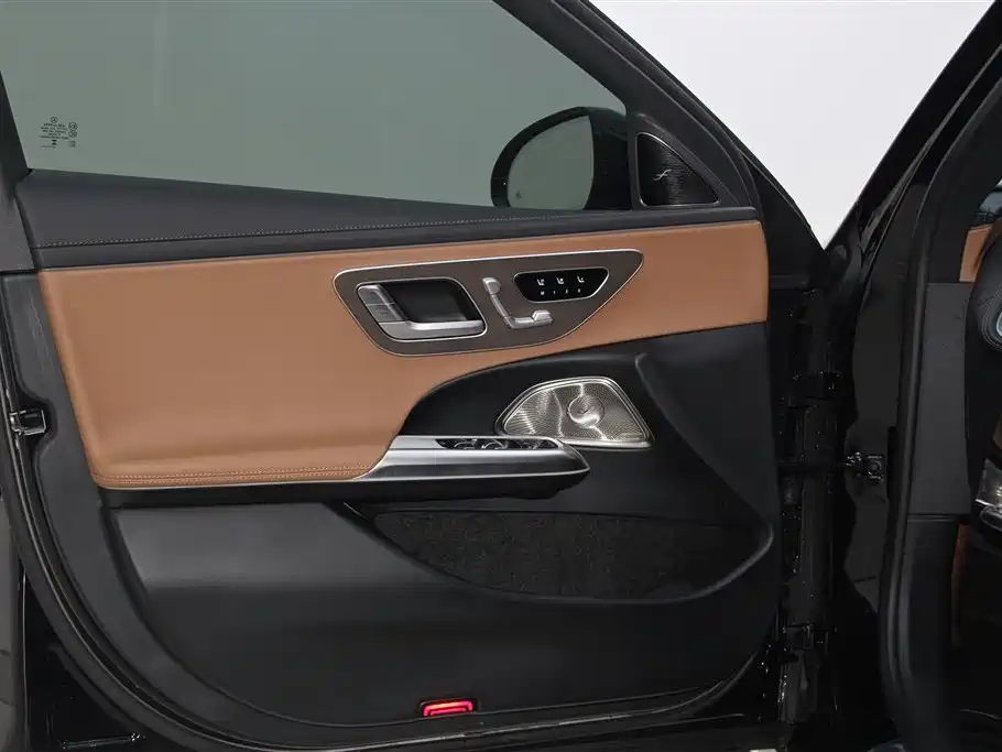 Mercedes-Benz E-Class 2025 facelift E 300 L luxury model купить на сайте DeffCars