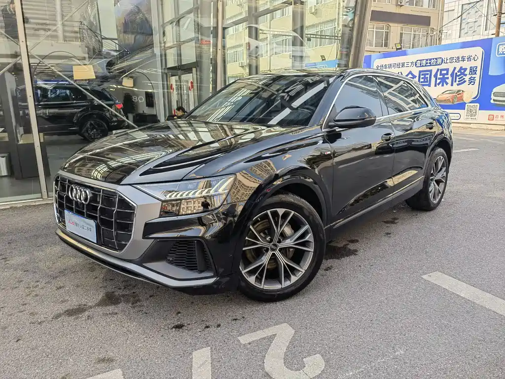 Audi Q8 2023 55 TFSI luxury and dynamic model купить на сайте DeffCars