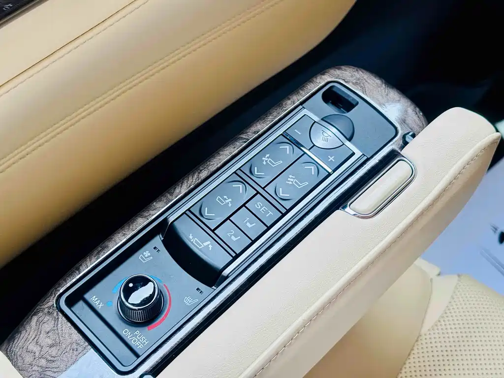 Alfa 2021 Shuangqing 2.5L Premium Edition купить на сайте DeffCars
