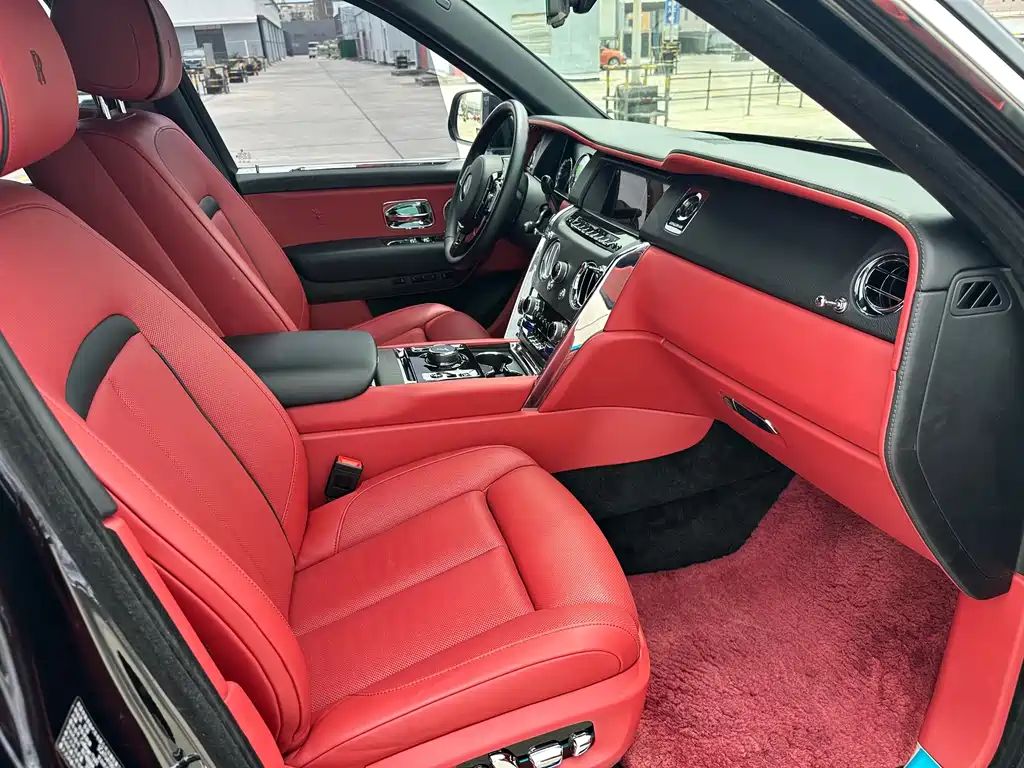Cullinan 2018 Four Seater Edition купить на сайте DeffCars