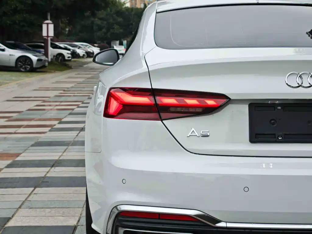 Audi A5 imported 2022 Sportback 40 TFSI fashionable and dynamic купить на сайте DeffCars